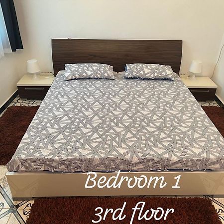 Apartment Ayoub -For Families Only- Nador Eksteriør bilde