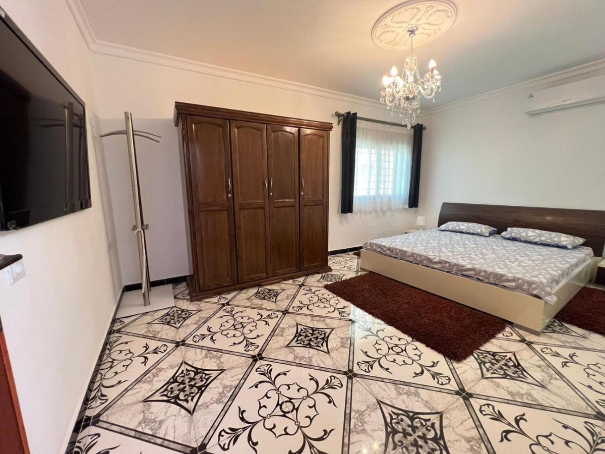 Apartment Ayoub -For Families Only- Nador Eksteriør bilde