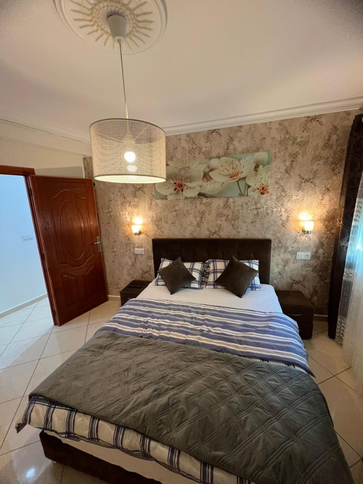 Apartment Ayoub -For Families Only- Nador Eksteriør bilde