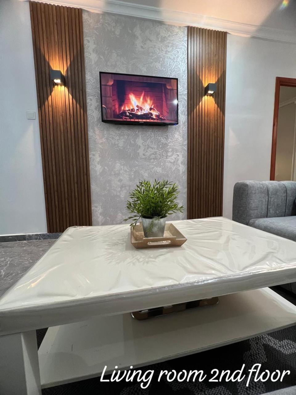 Apartment Ayoub -For Families Only- Nador Eksteriør bilde