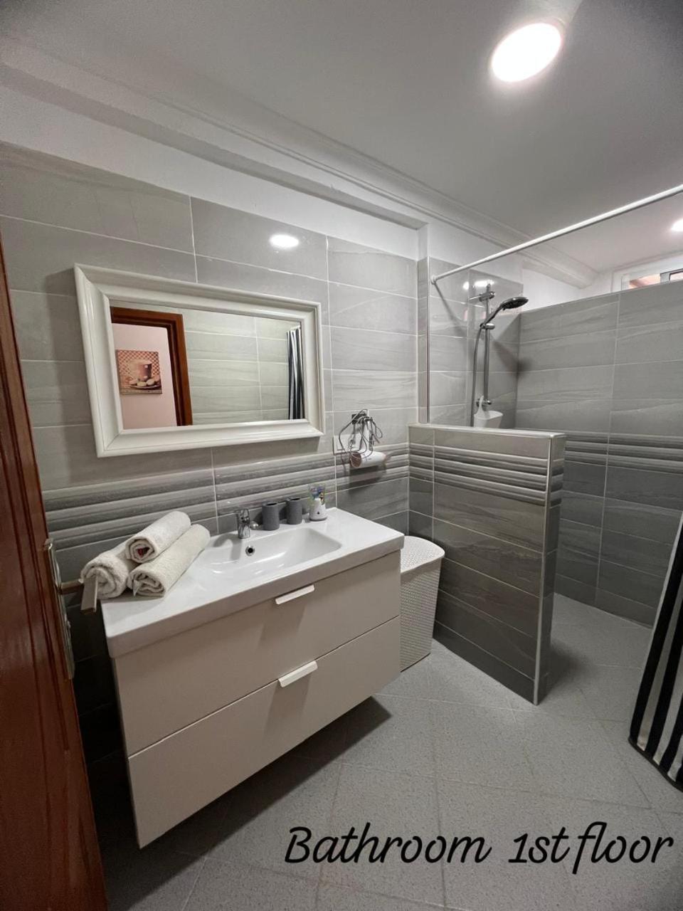 Apartment Ayoub -For Families Only- Nador Eksteriør bilde
