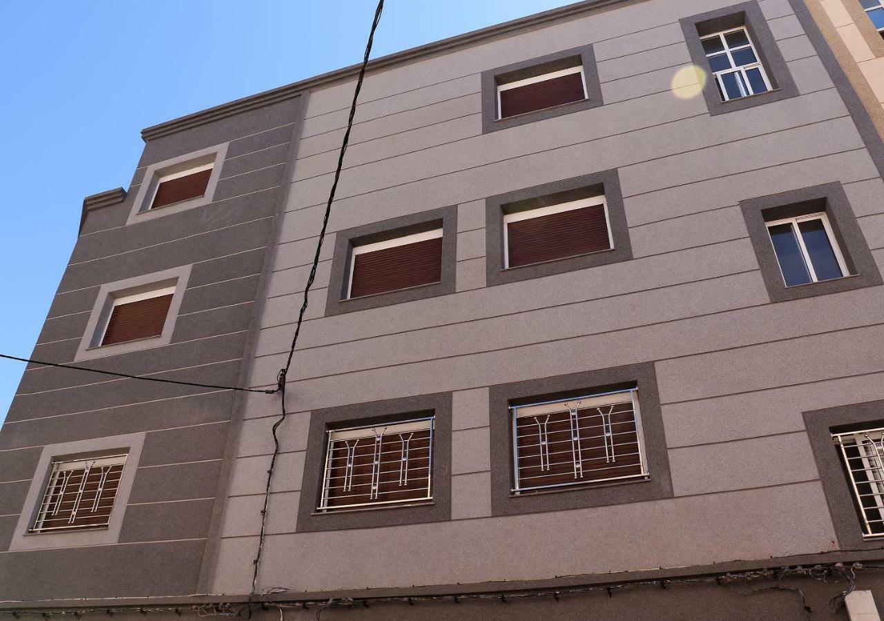 Apartment Ayoub -For Families Only- Nador Eksteriør bilde