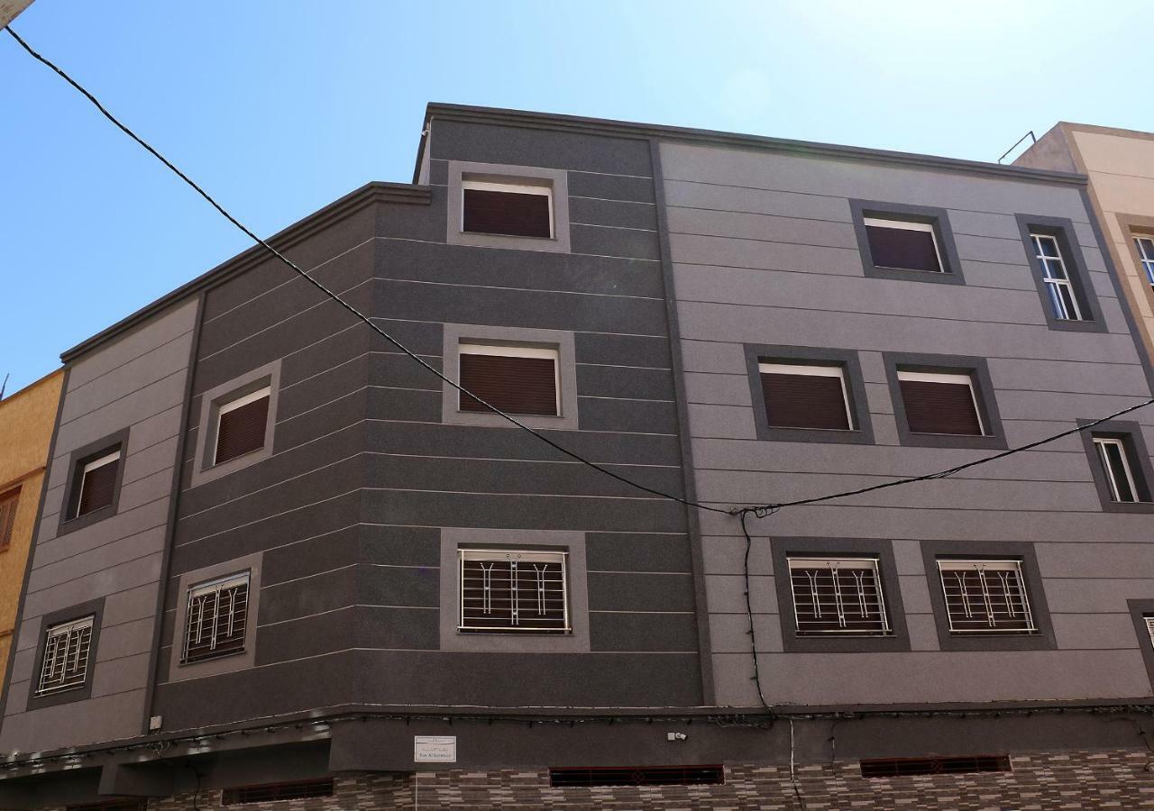 Apartment Ayoub -For Families Only- Nador Eksteriør bilde